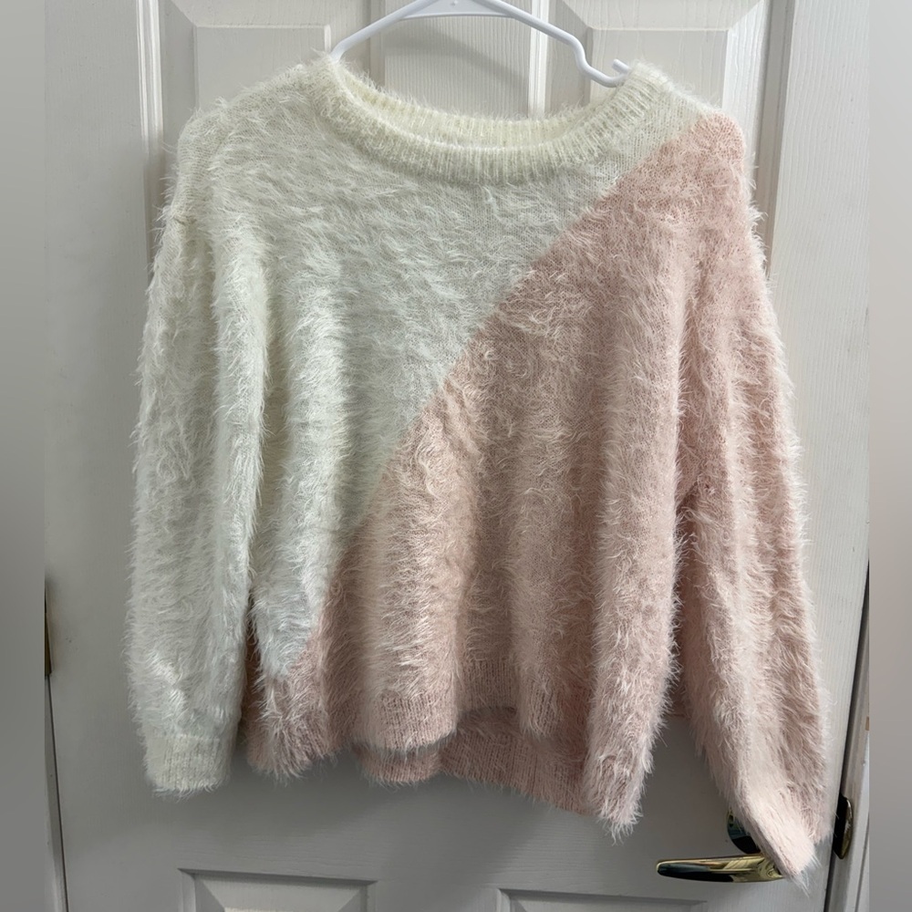 Cozy Two-Tone Sweater - White and Pink